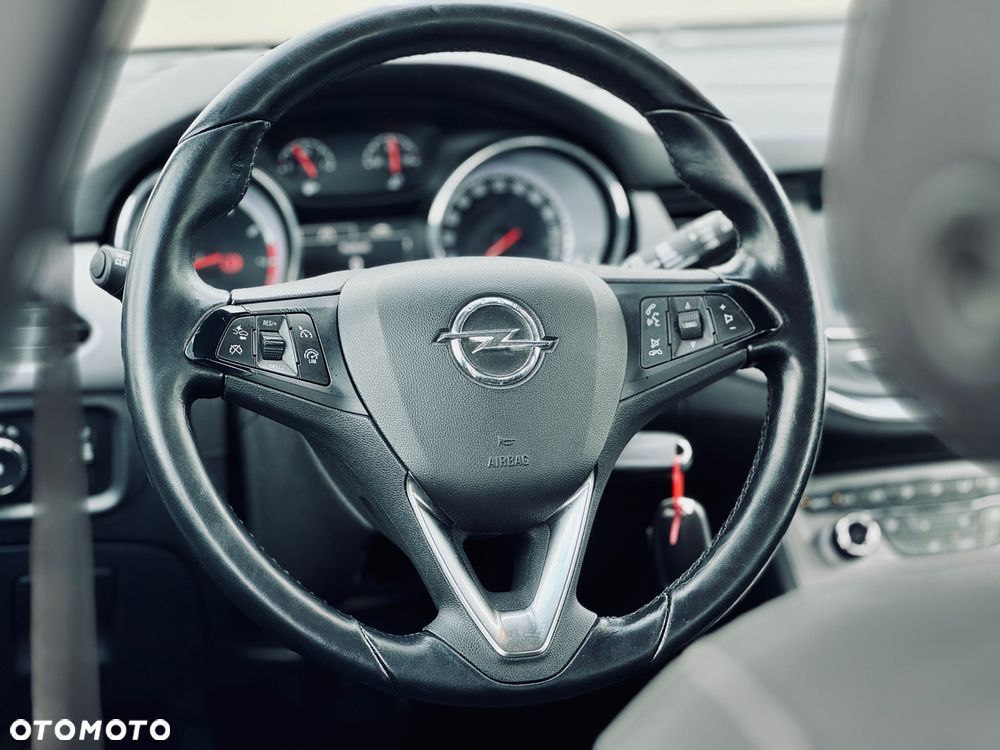 Opel Astra 1.4 Turbo Dynamic - 32