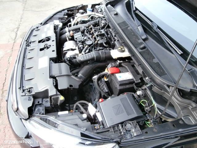 Peugeot 308 BlueHDi 130 Black Edition - 36