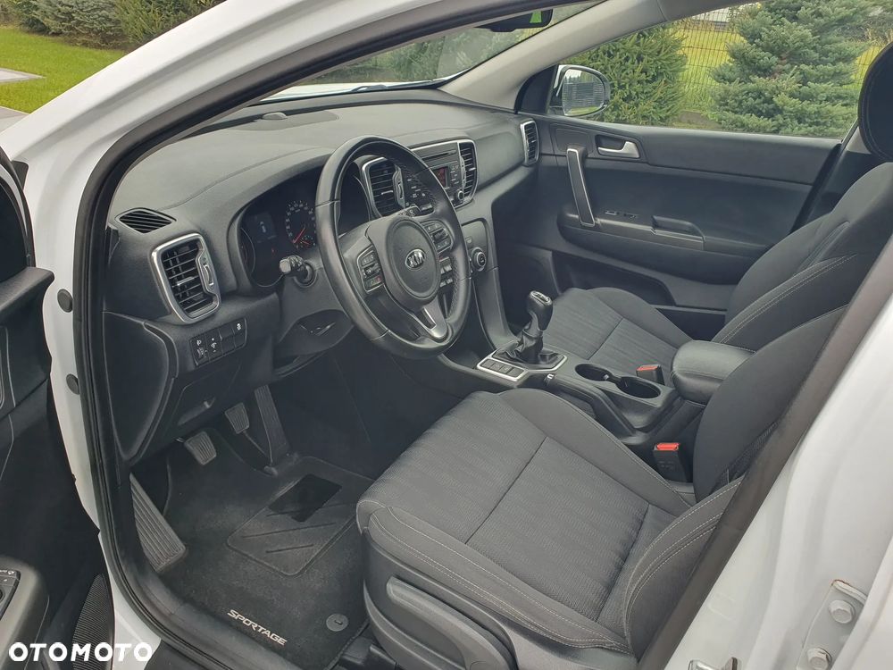 Kia Sportage 1.6 GDI L 2WD - 12