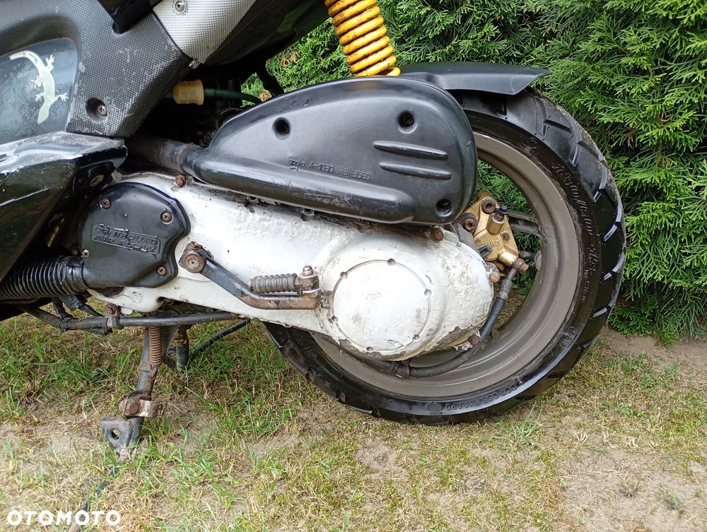 Aprilia SR - 15