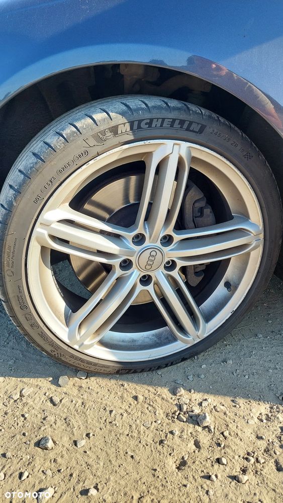 Audi A6 Avant - 18