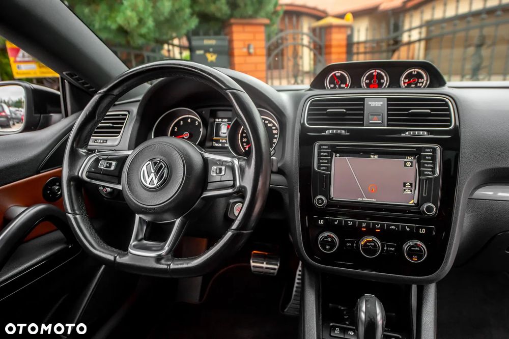 Volkswagen Scirocco 2.0 TSI BlueMotion Technology DSG Allstar - 23