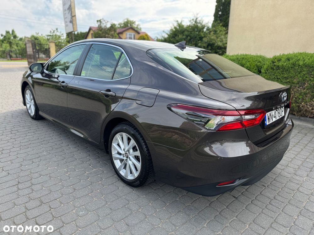 Toyota Camry 2.5 Hybrid Comfort CVT - 8