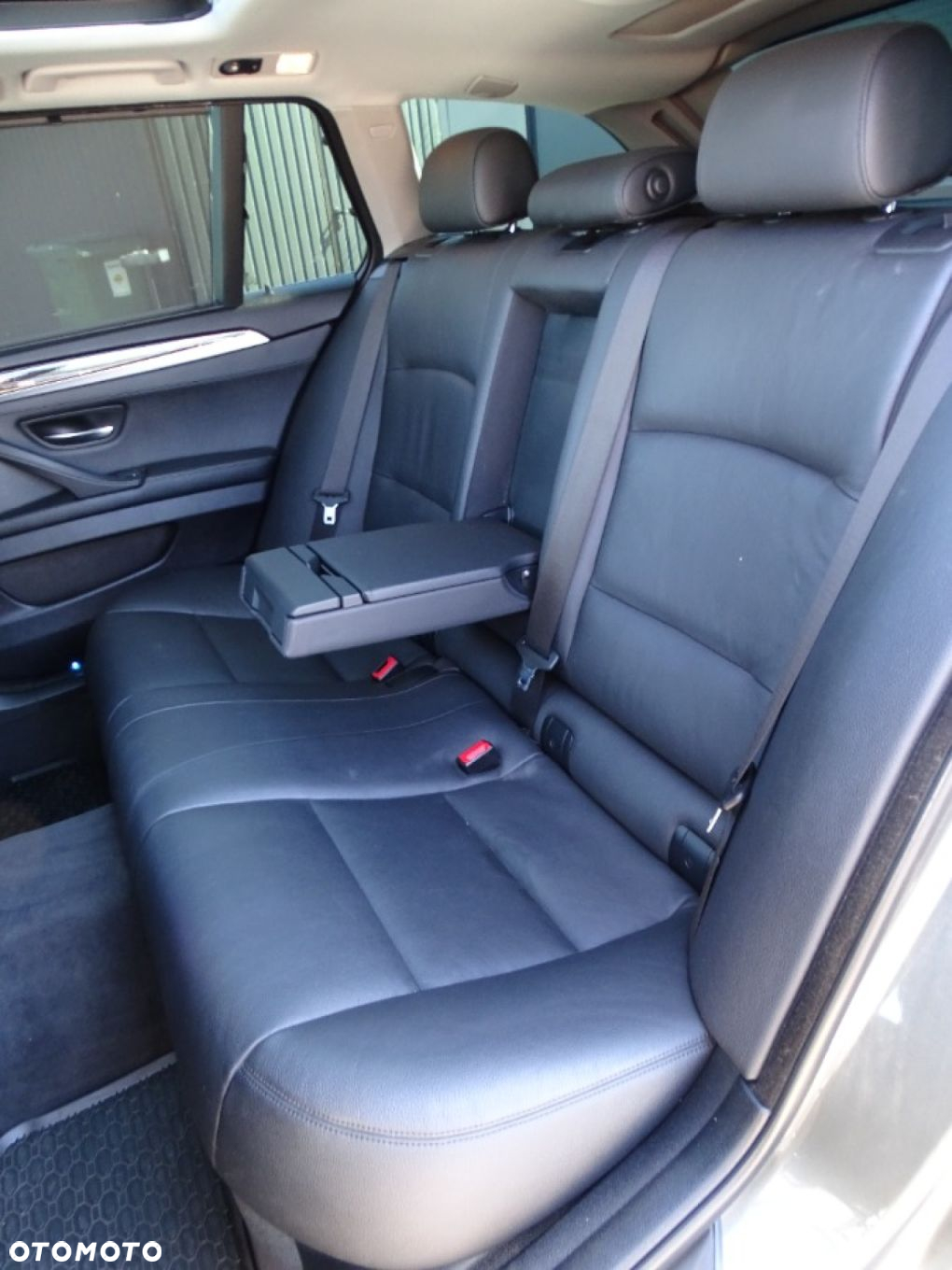 BMW Seria 5 - 12