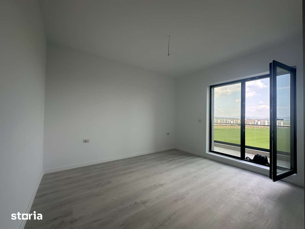 Ag imobiliara VIGAFON vinde apartament 3 camere Albert-MRS Gradinile — fotografia 3