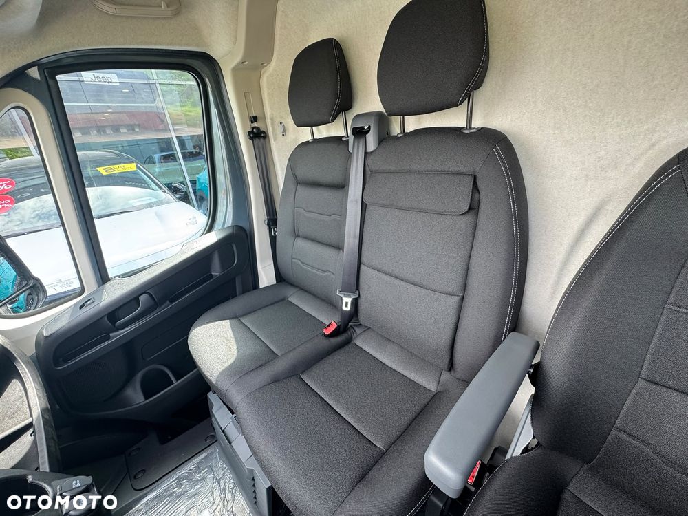 Opel Movano Furgon - 19
