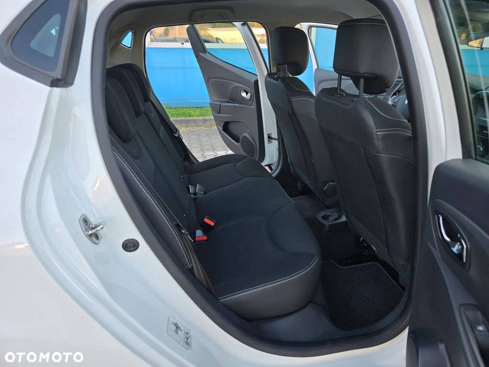 Renault Clio 1.2 16V 75 Limited - 16
