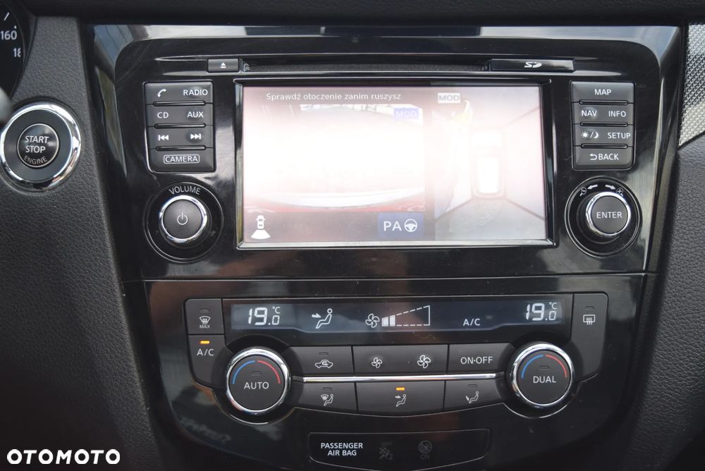 Nissan X-Trail 1.6 DCi Tekna 4WD - 25