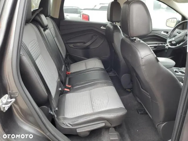 Ford Kuga 2.0 EcoBoost 4x4 Titanium - 10
