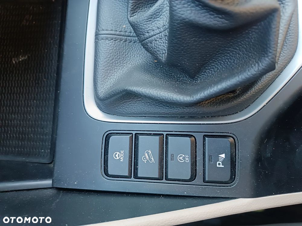 Hyundai Tucson 2.0 CRDi 2WD Trend - 4