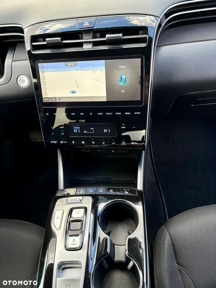 Hyundai Tucson 1.6 T-GDi HEV Executive 4WD - 21