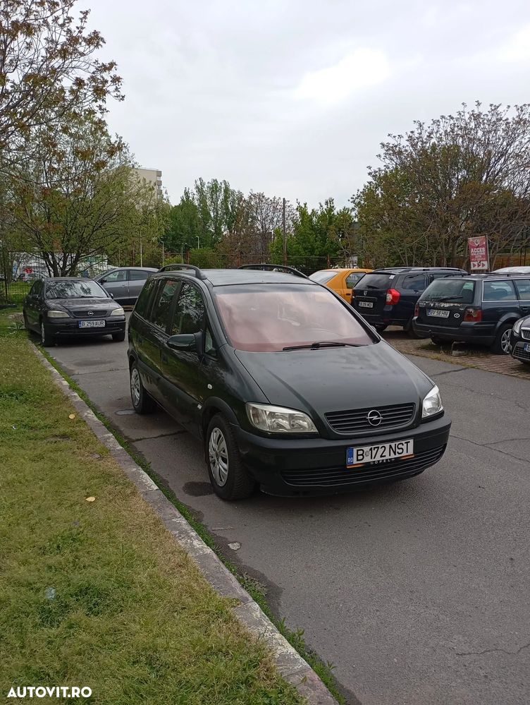 Opel Zafira 1.6i Club - 1