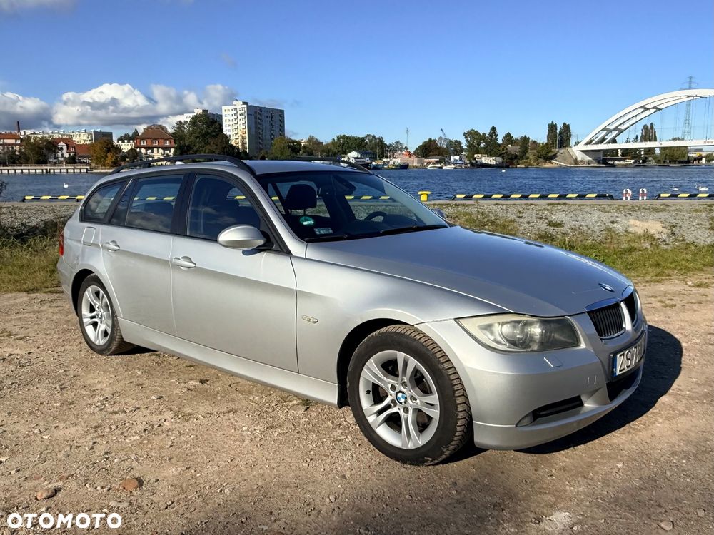 BMW Seria 3 320d - 3