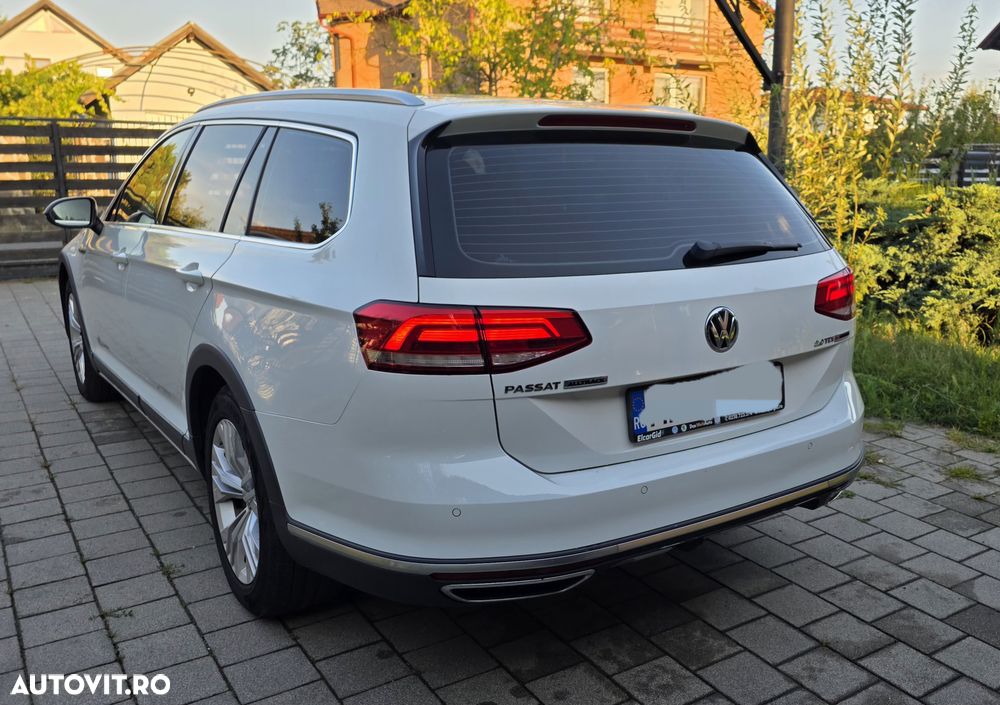 Volkswagen Passat Alltrack 2.0 TDI DSG 4Motion - 4