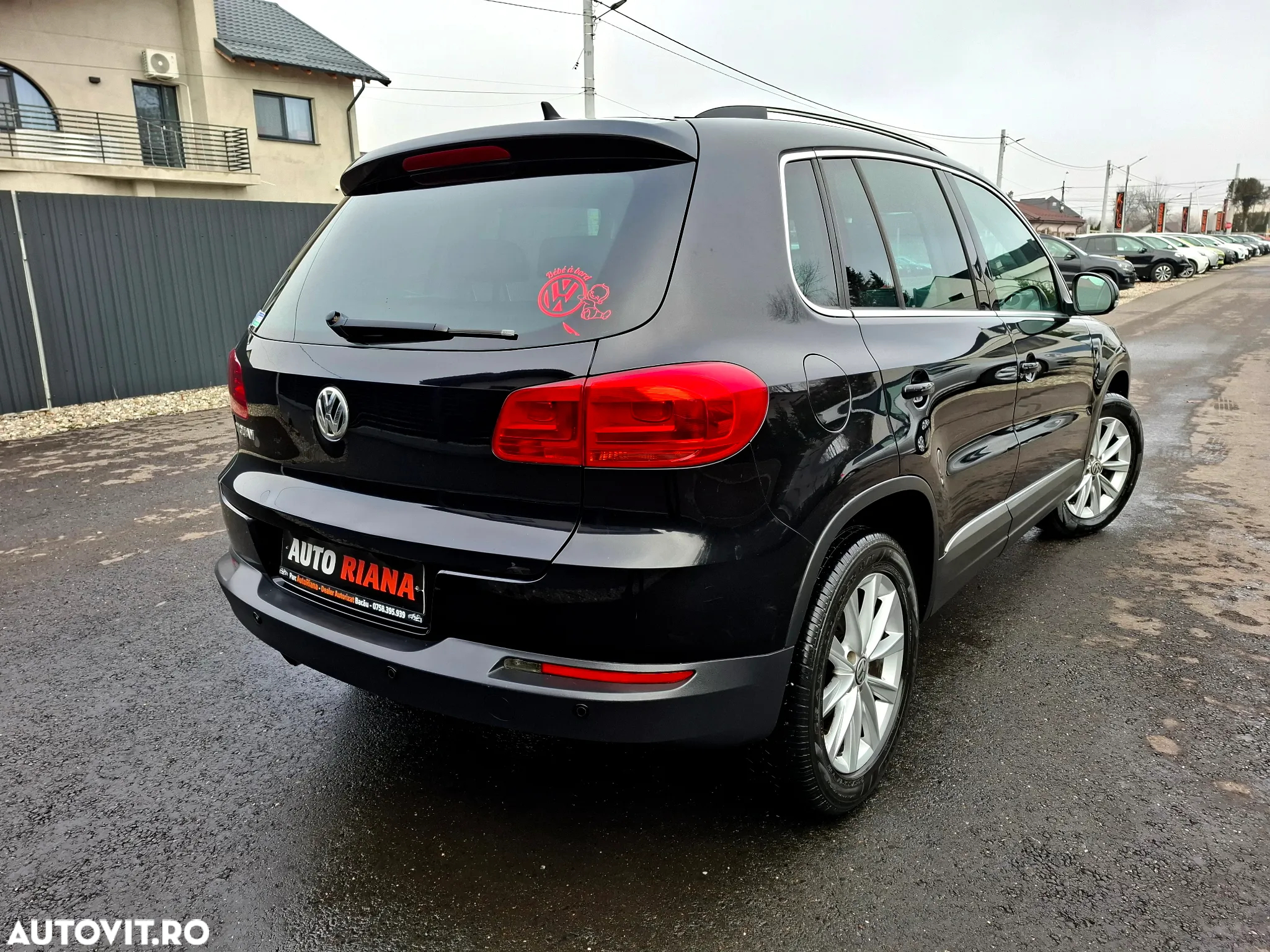 Volkswagen Tiguan 2.0 TDI DPF BlueMotion Technology Cup Sport & Style - 3