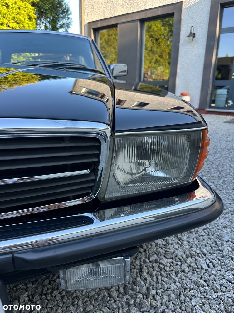 Mercedes-Benz SLC - 11