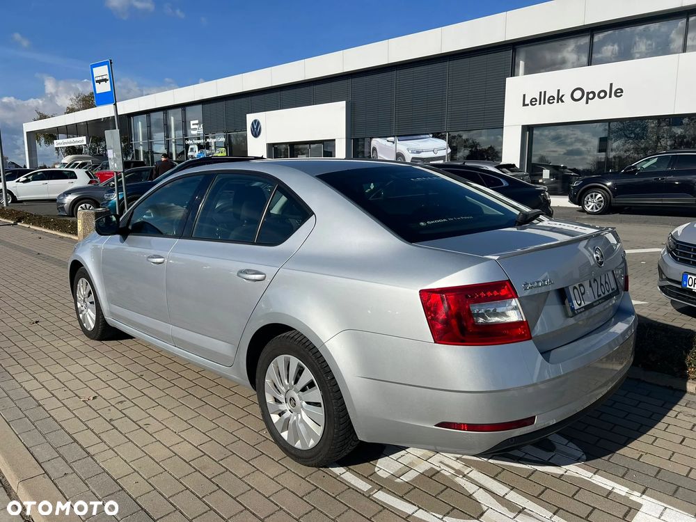 Skoda Octavia 1.5 TSI ACT Ambition - 4
