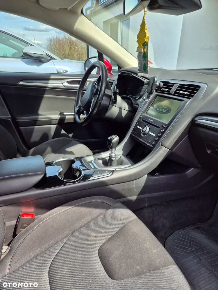 Ford Mondeo 2.0 TDCi ECOnetic Titanium - 14