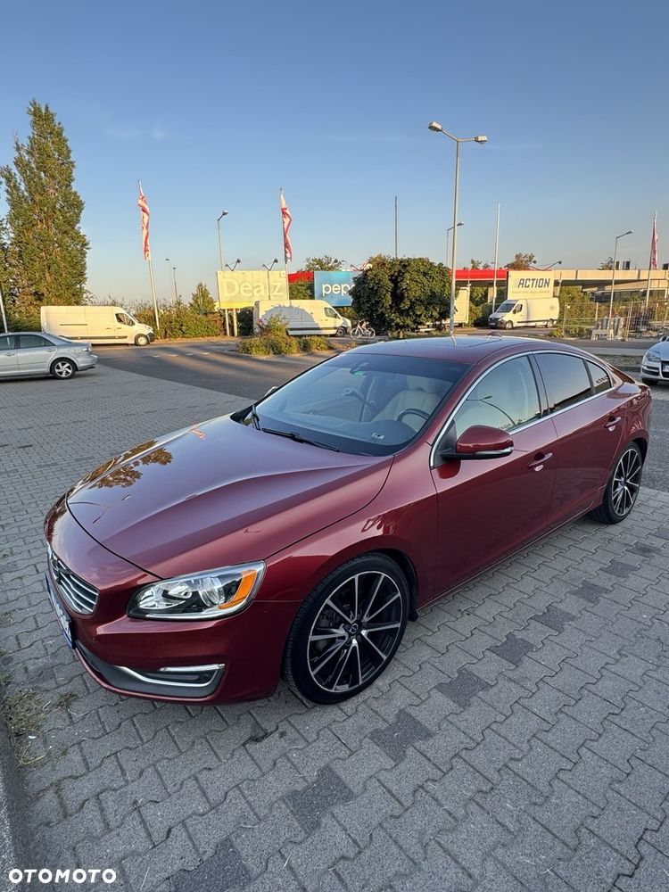 Volvo S60 T5 Geartronic Momentum - 1