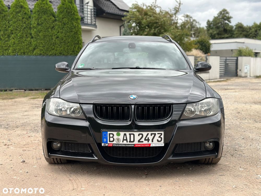 BMW Seria 3 320i - 9