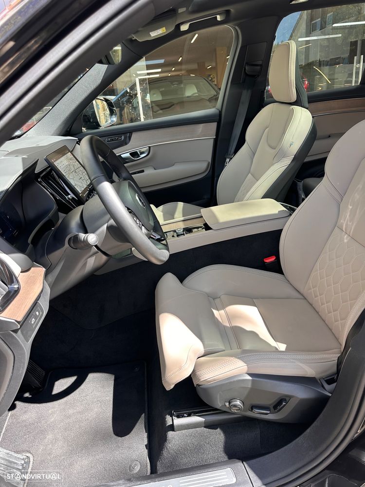 Volvo XC 90 2.0 T8 PHEV Plus Dark AWD - 11