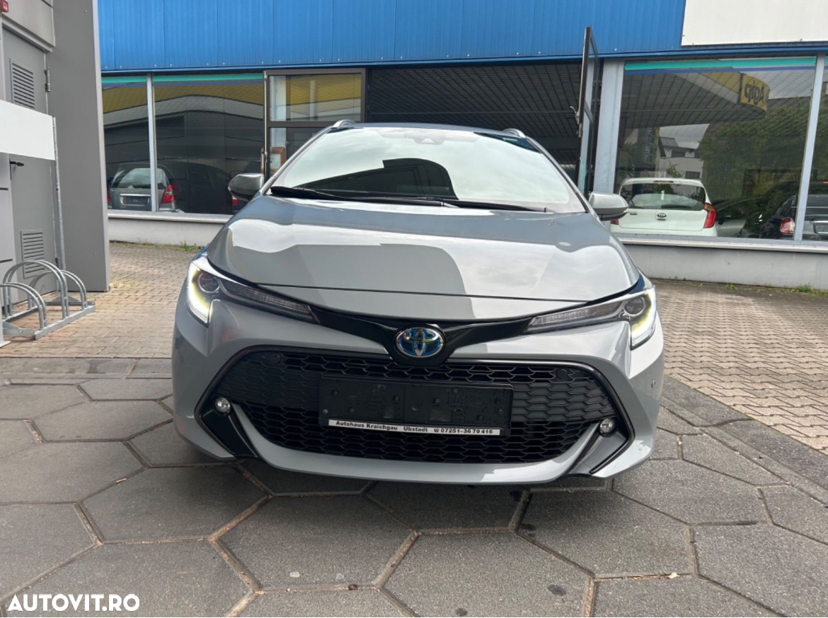 Toyota Corolla 2.0 Hybrid Team Deutschland - 2