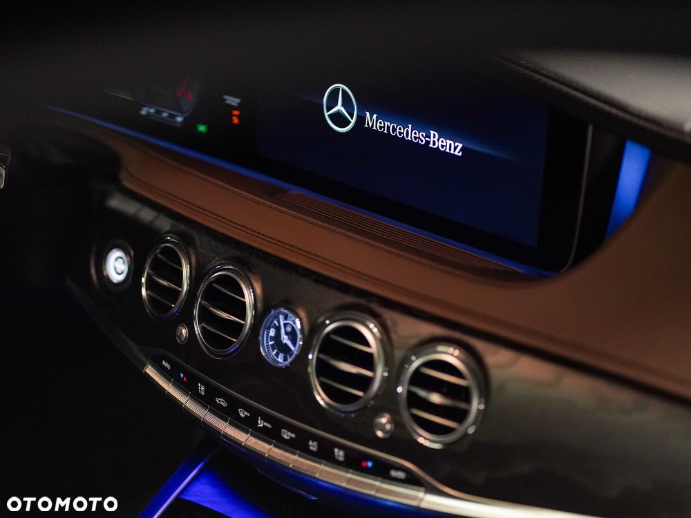 Mercedes-Benz Klasa S 400 d 4-Matic L 9G-TRONIC - 38