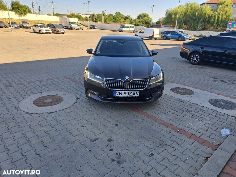 Skoda Superb 2.0 TDI DSG L&K - 10