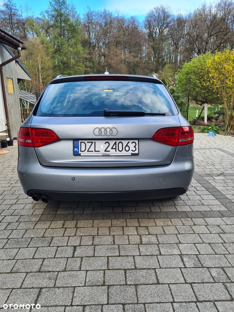 Audi A4 Avant 2.0 TDI DPF Attraction - 8