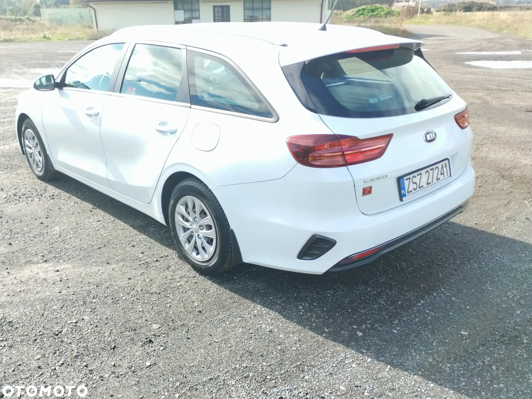 Kia Ceed - 5