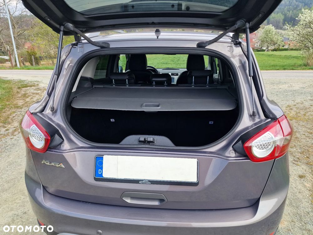 Ford Kuga 2.0 TDCi 4x4 Titanium - 28