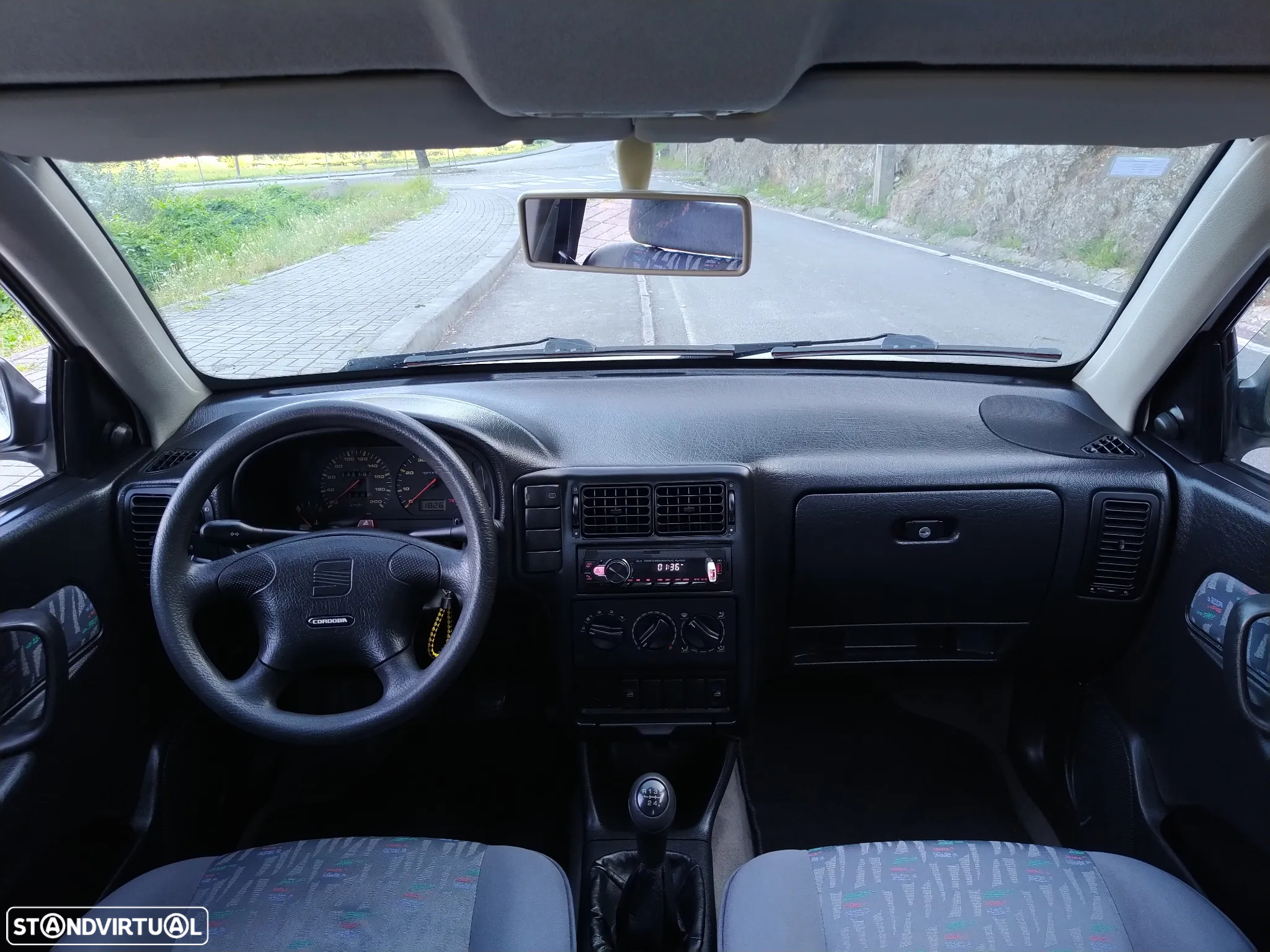 SEAT Cordoba 1.4i - 5