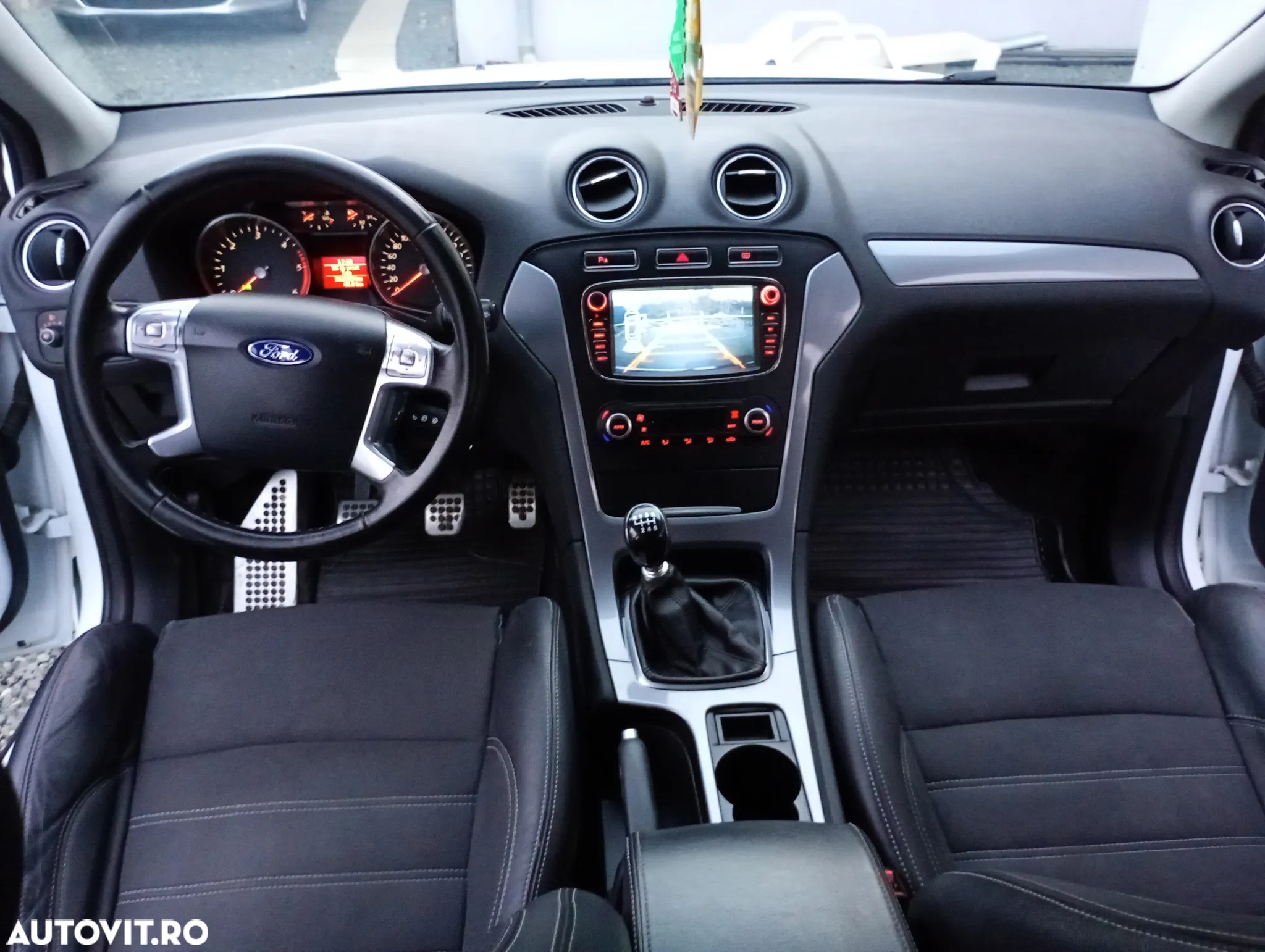 Ford Mondeo - 5