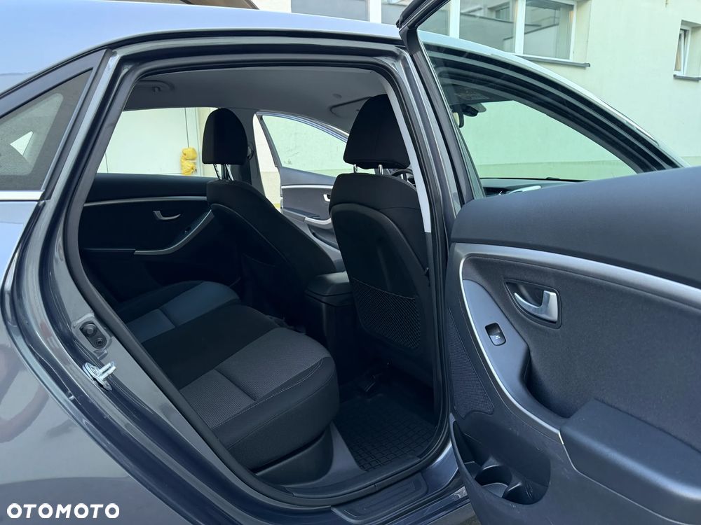 Hyundai i30 1.6 Fifa World Cup Edition - 14