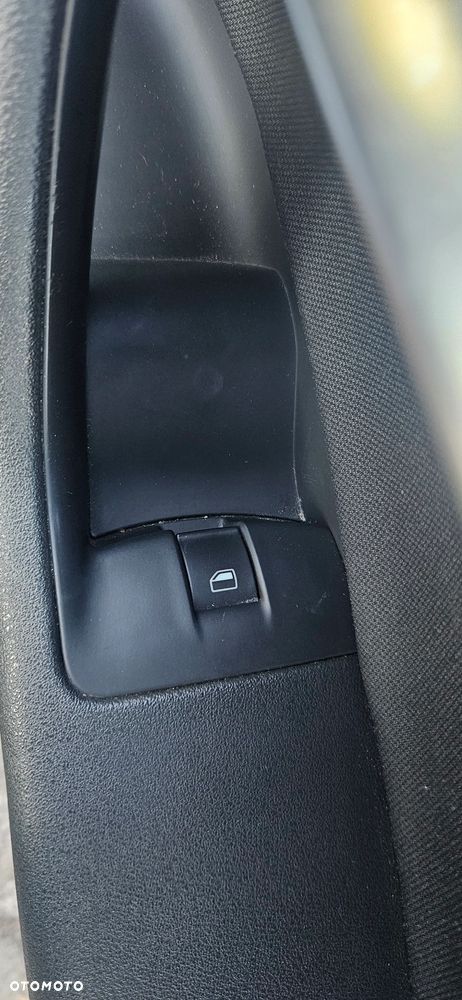 Audi A3 3-drzwiowe 2.0 TDI DPF Ambiente - 22