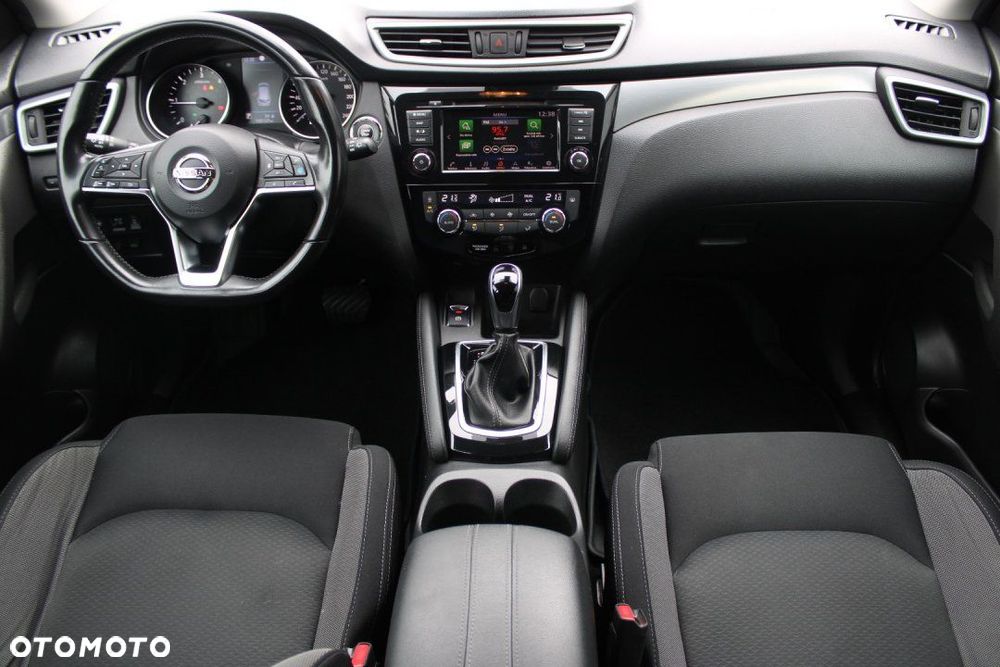 Nissan Qashqai - 22