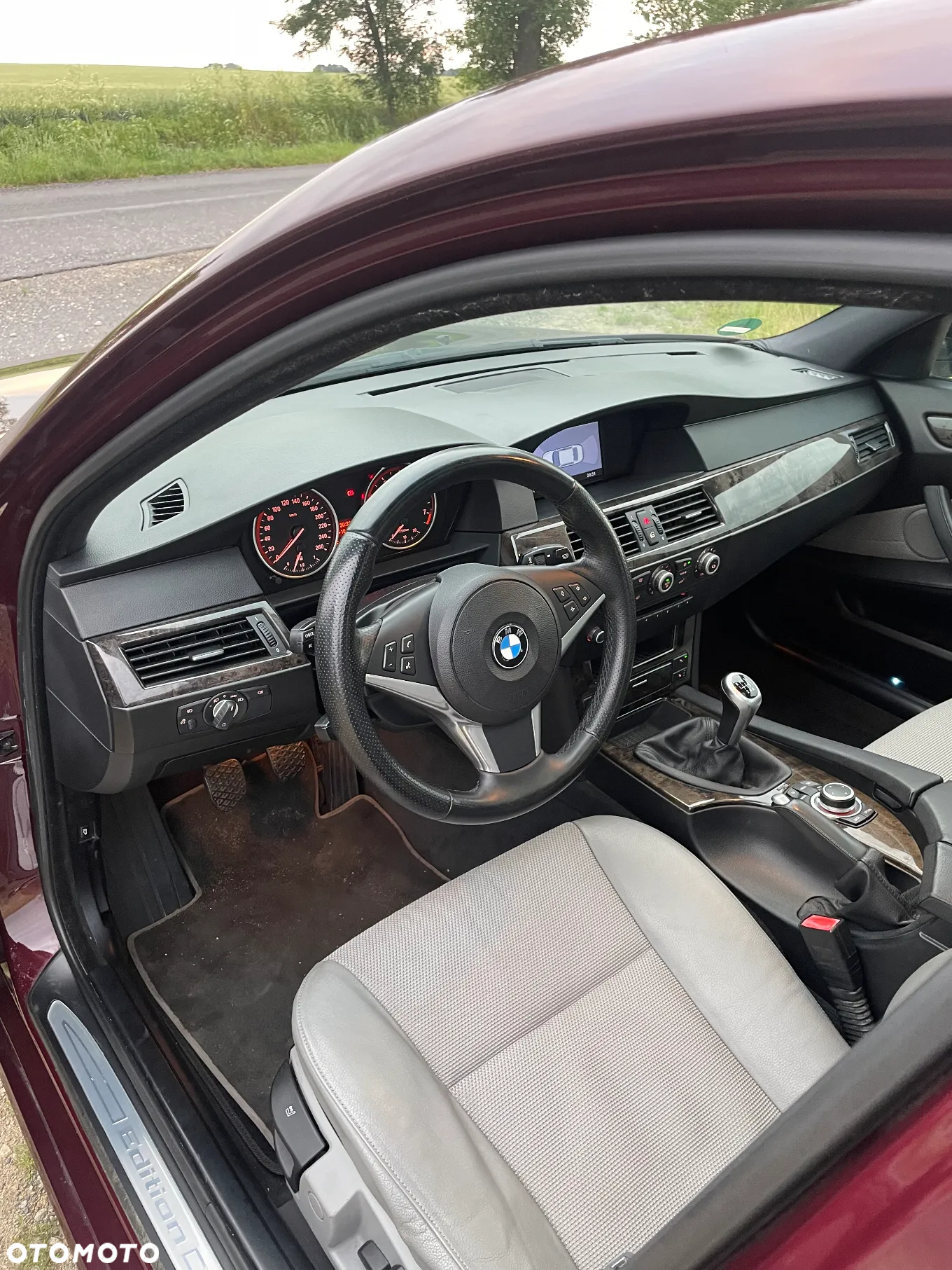 BMW Seria 5 520i - 10