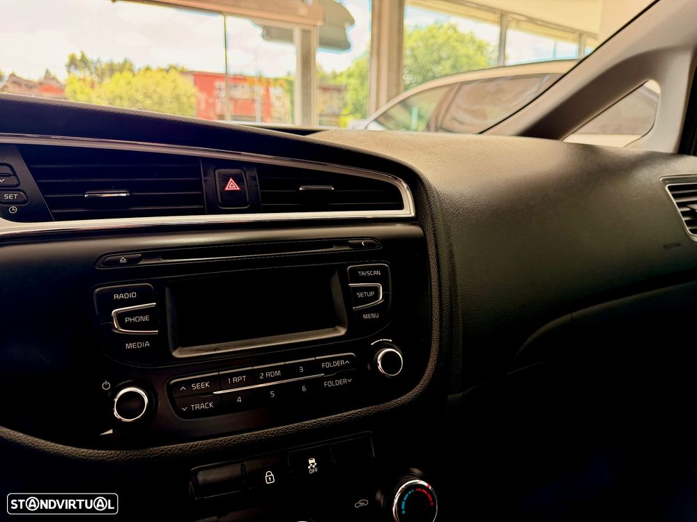 Kia Ceed SW 1.4 CRDi Prime - 13
