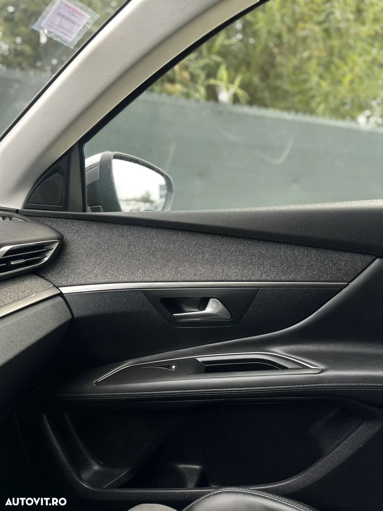 Peugeot 3008 - 25