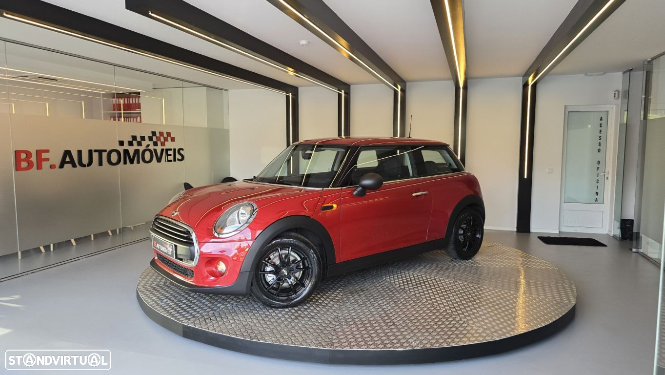 MINI 3 Portas One - 13