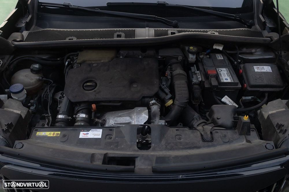 Peugeot 2008 1.5 BlueHDi GT EAT8 - 24