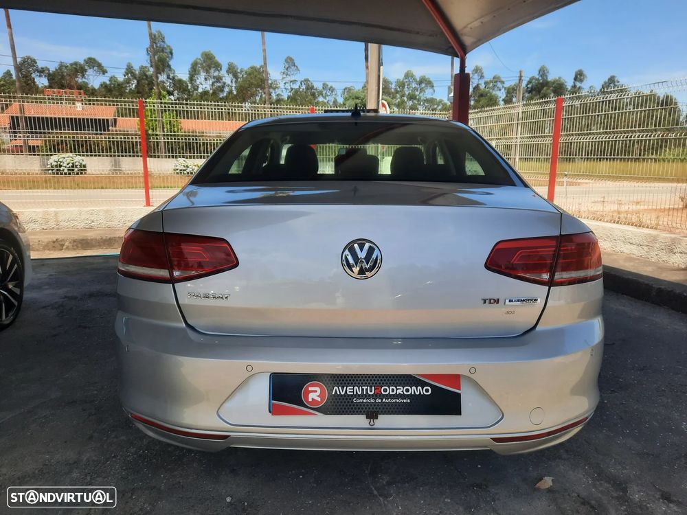VW Passat 1.6 TDI BlueMotion - 9