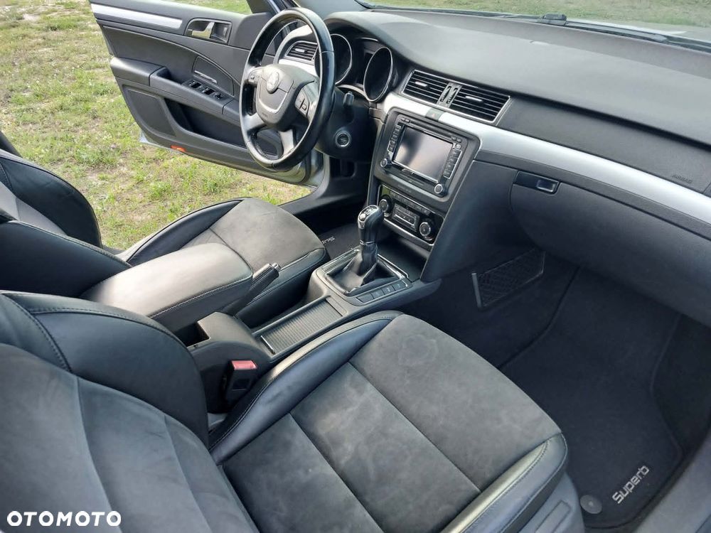 Skoda Superb 2.0 TDI Family - 9