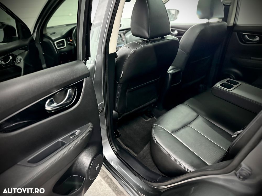 Nissan Qashqai 1.6 DCI 4 x 4 DPF tekna - 20