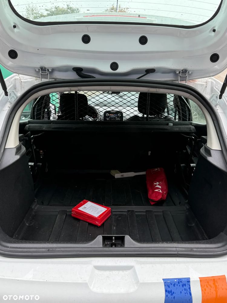 Renault Clio 1.2 16V Alize - 8