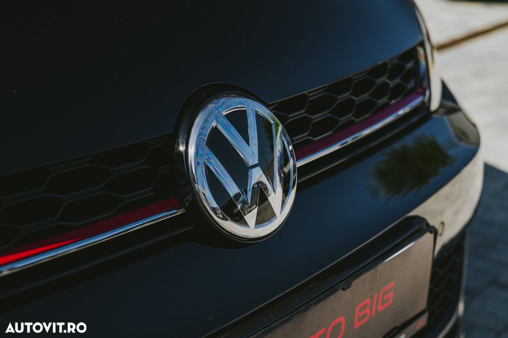 Volkswagen Golf 2.0 TSI DSG GTI - 6