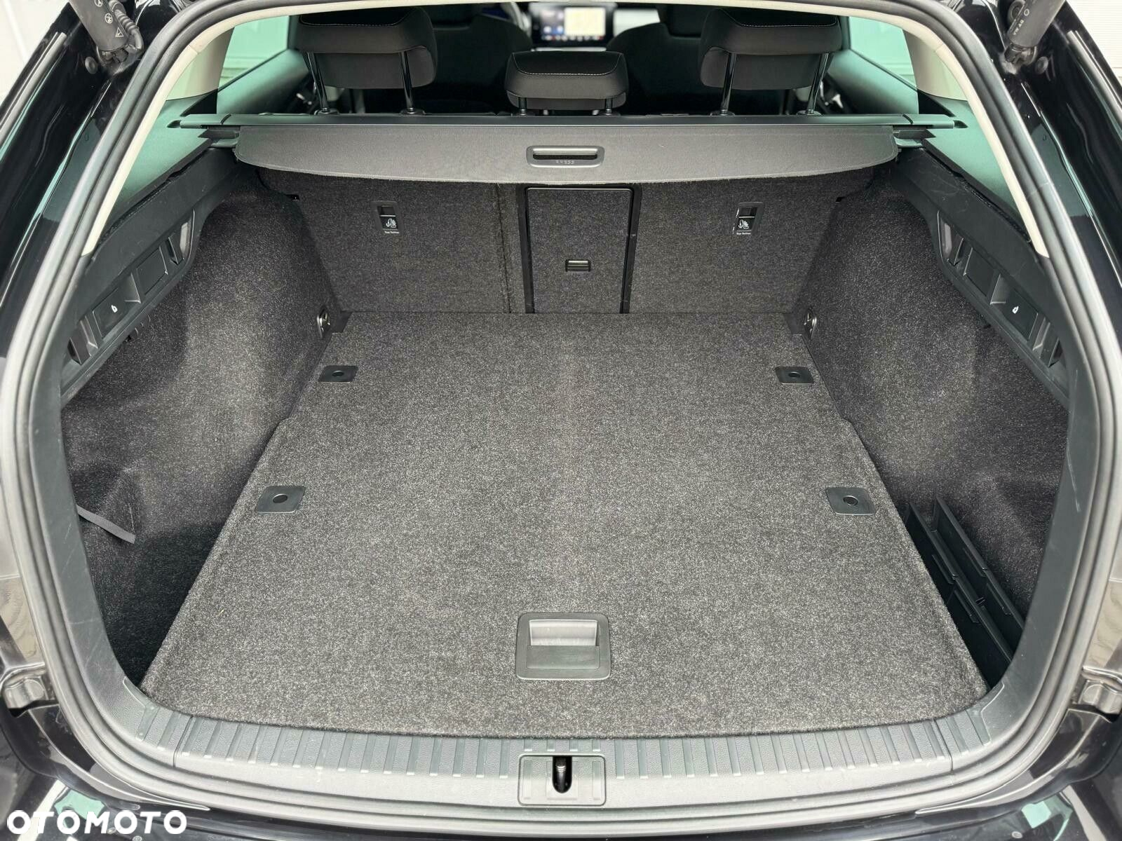 Skoda Octavia 2.0 TDI Style DSG - 34