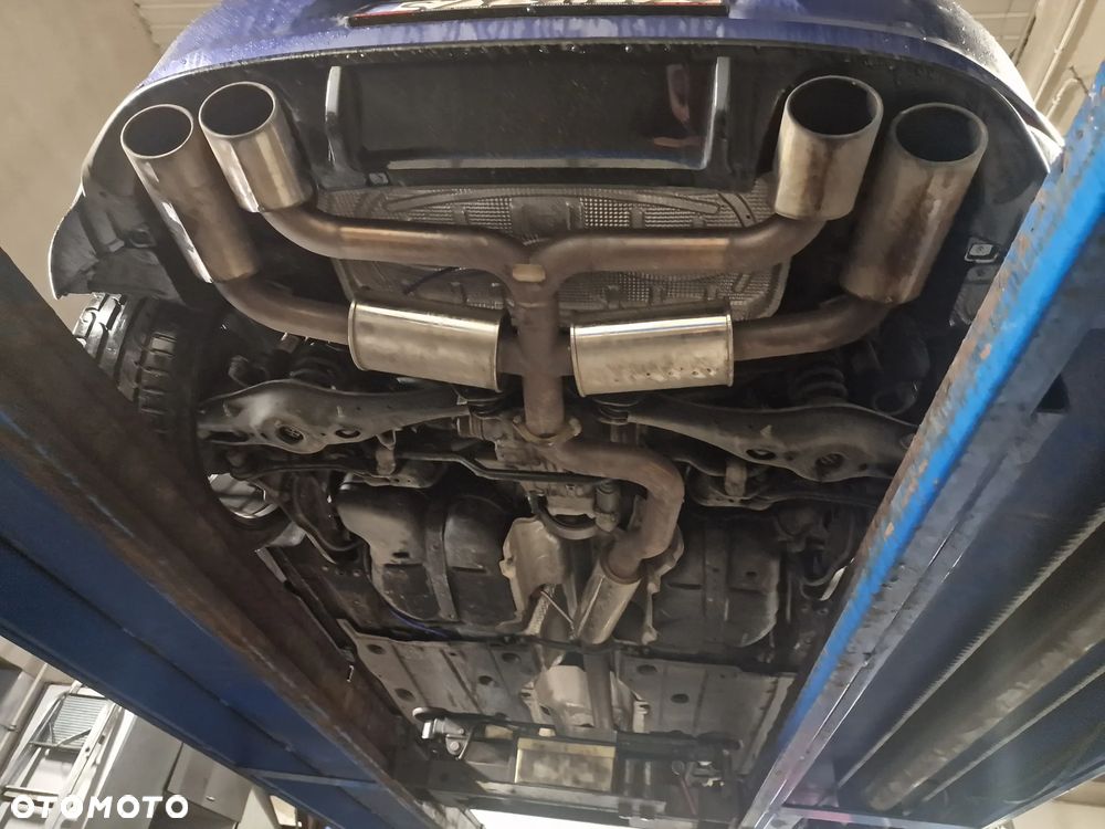 Volkswagen Golf R 4Motion BlueMotion Technology - 8