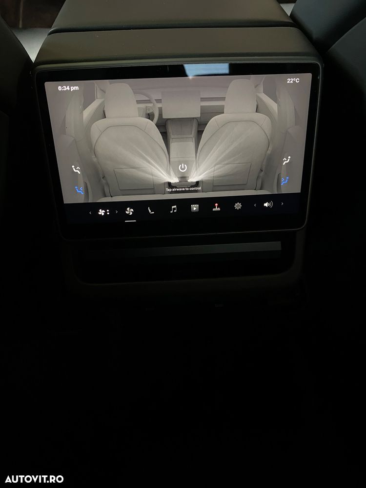 Tesla Model 3 RWD - 18