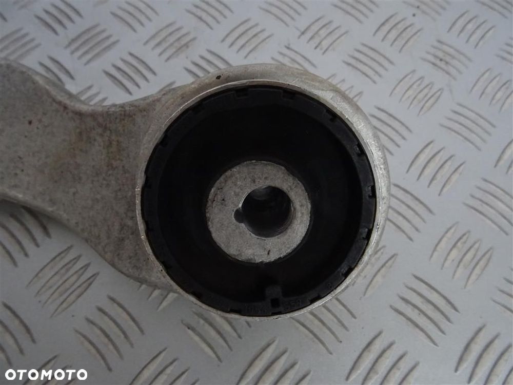 Wahacz przód prawy dolny BMW Seria 7 G11/G12 2015-  6861158 - 2